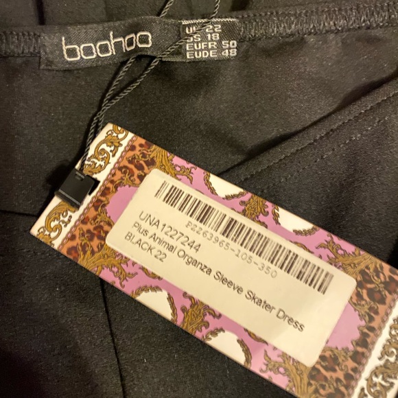 Little Black Dress - Picture 3 of 3